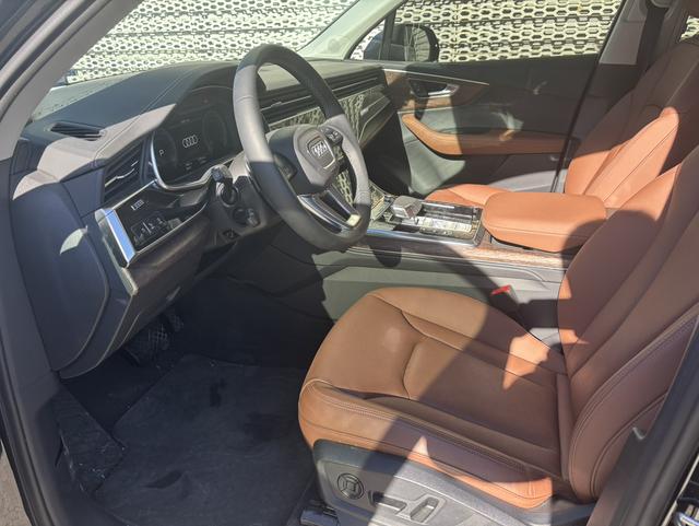 Audi Q7 2025, фото 4