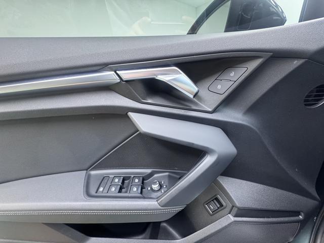 Audi A3 2022, фото 17