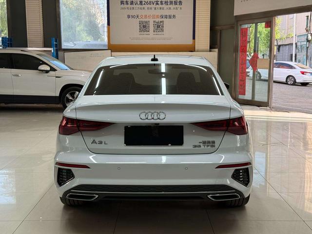 Audi A3 2022, фото 5