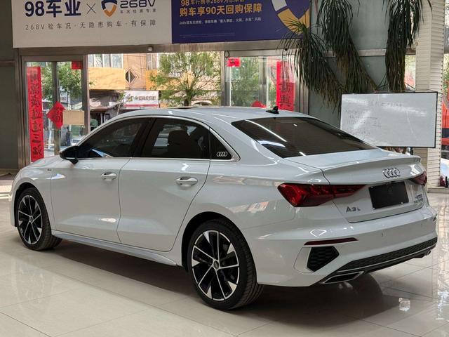 Audi A3 2022, фото 6