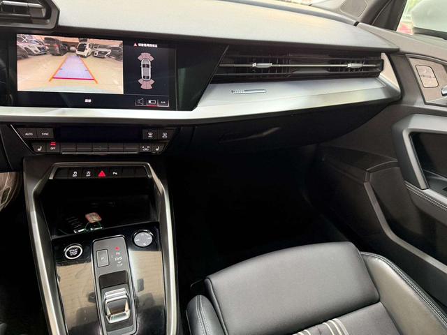 Audi A3 2022, фото 12