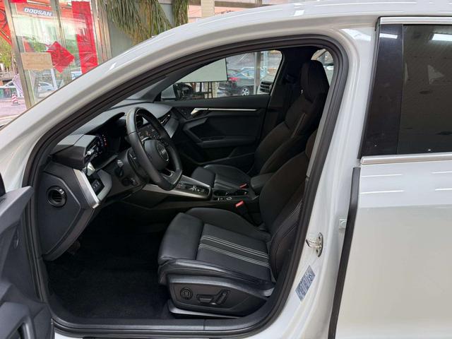 Audi A3 2022, фото 16