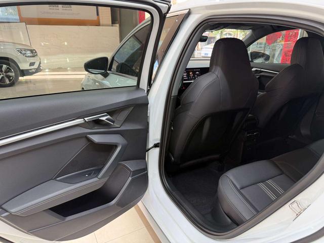 Audi A3 2022, фото 17