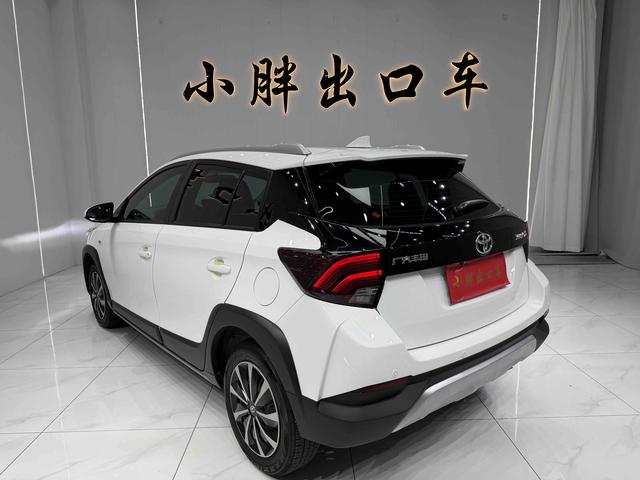 Toyota Yaris 2022, фото 5