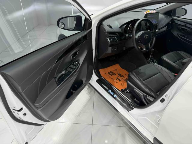 Toyota Yaris 2022, фото 10