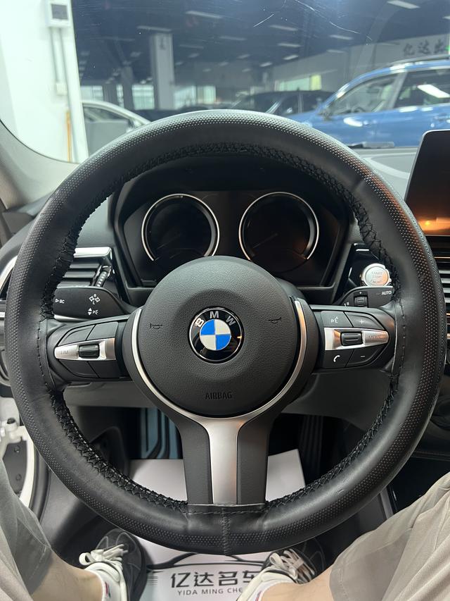 BMW 1 2021, фото 12
