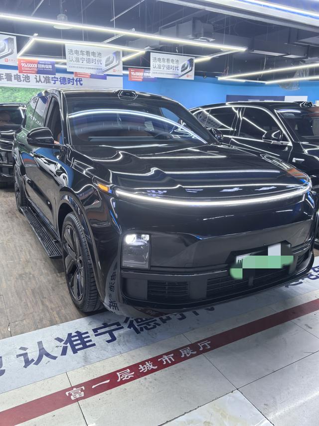 Li Auto L9 2024, фото 2