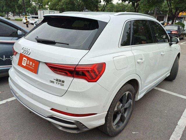 Audi Q3 2022, фото 4