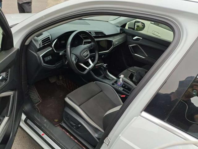 Audi Q3 2022, фото 5