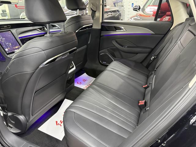 Hongqi H5 2024, фото 14