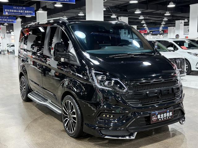 Ford Tourneo 2023, фото 3