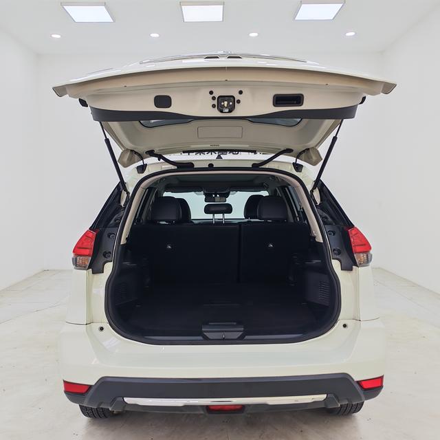 Nissan X-Trail 2022, фото 16