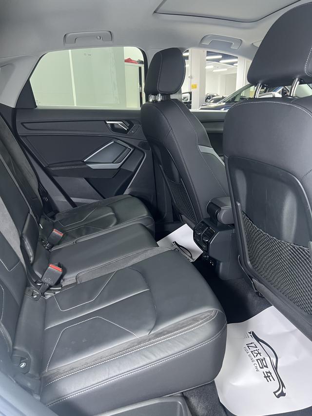 Audi Q3 Sportback 2022, фото 17