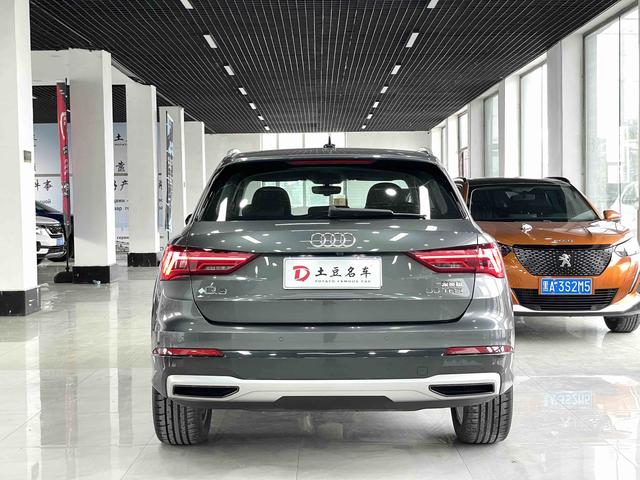 Audi Q3 2023, фото 5