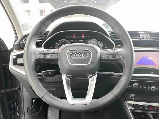 Audi Q3 2023, фото 8