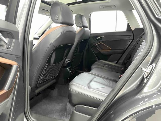 Audi Q3 2023, фото 10