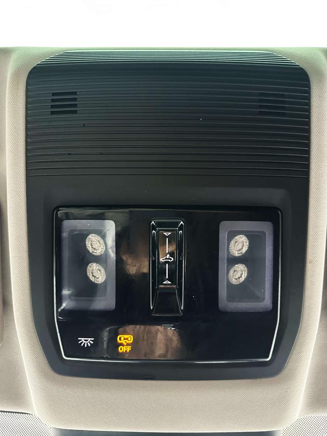 Skoda Octavia 2022, фото 17
