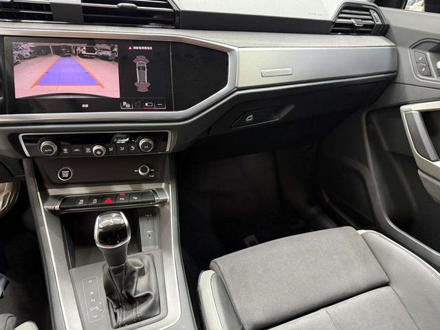 Audi Q3 2022, фото 14