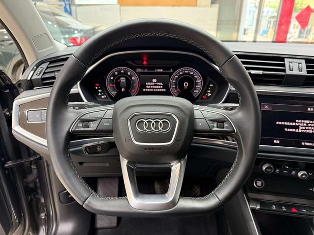 Audi Q3 2022, фото 15