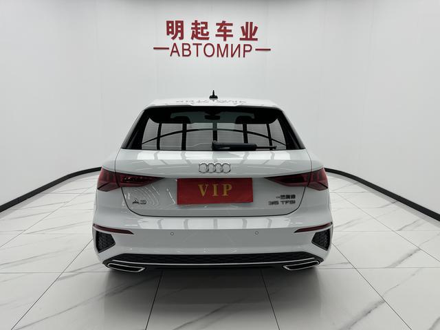 Audi A3 2023, фото 10
