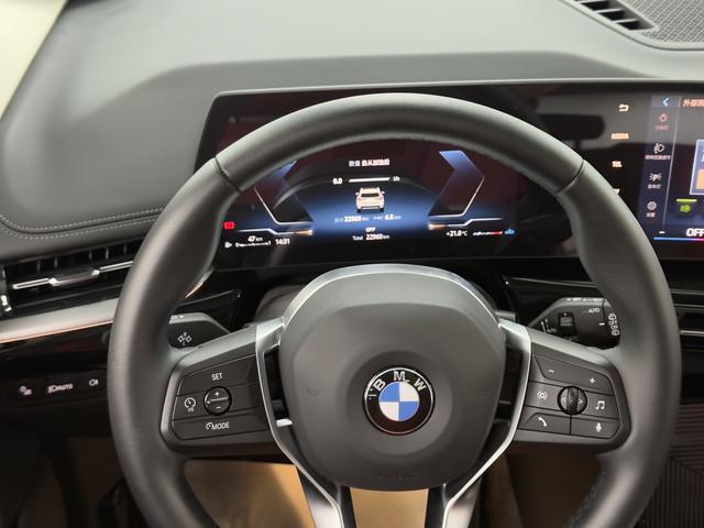 BMW X1 2023, фото 15