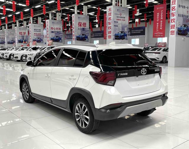 Toyota Yaris 2022, фото 6