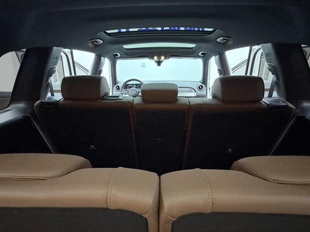 Mercedes-Benz GLB 2021, фото 17