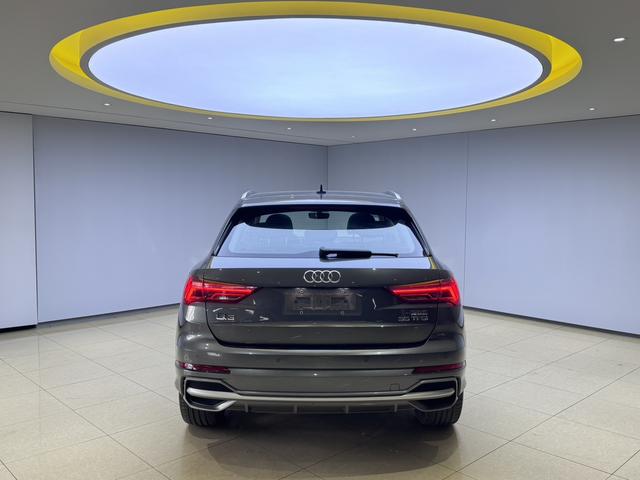 Audi Q3 2023, фото 5