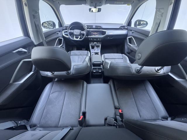 Audi Q3 2023, фото 8