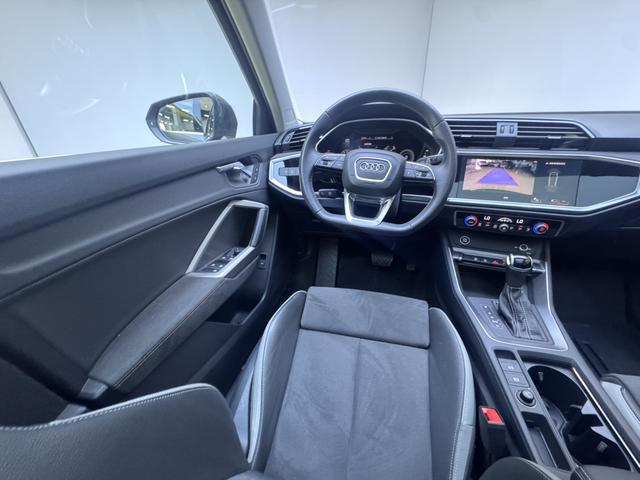 Audi Q3 2023, фото 10