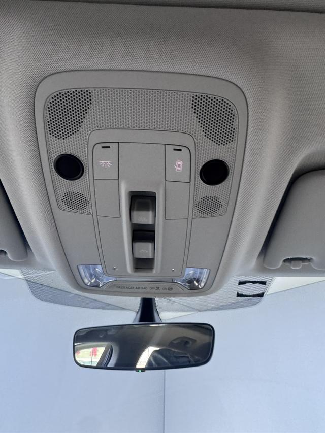 Audi Q3 2023, фото 17