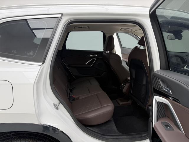 BMW X1 2023, фото 10