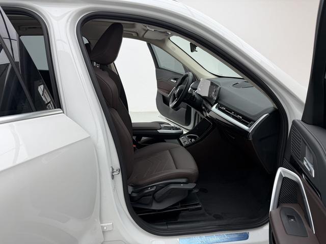BMW X1 2023, фото 11