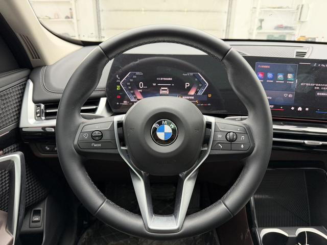 BMW X1 2023, фото 13