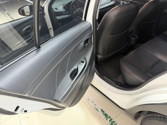 Toyota Yaris 2022, фото 14