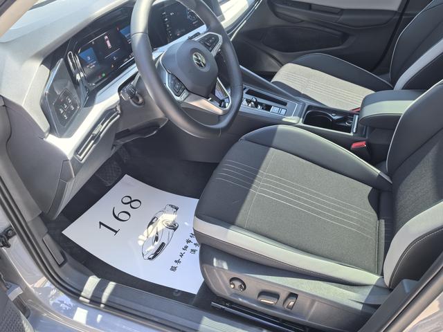 Volkswagen Golf 2023, фото 7