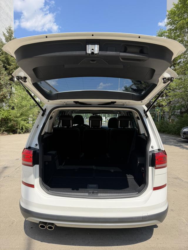Volkswagen Tuan L 2021, фото 14