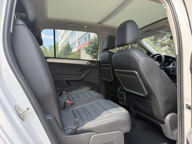 Volkswagen Tuan L 2021, фото 17