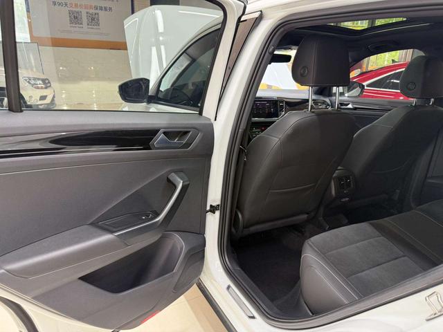 Volkswagen Tayron 2021, фото 17