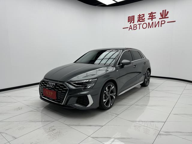 Audi A3 2022, фото 4