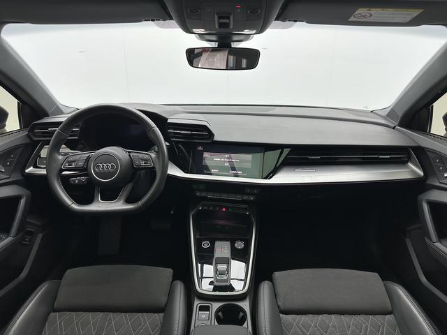 Audi A3 2022, фото 7