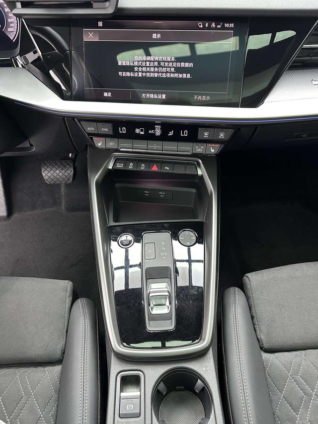 Audi A3 2022, фото 13
