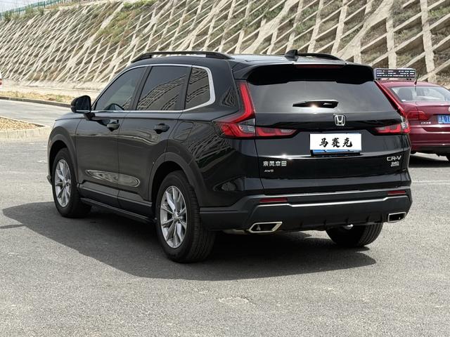 Honda CR-V 2024, фото 4