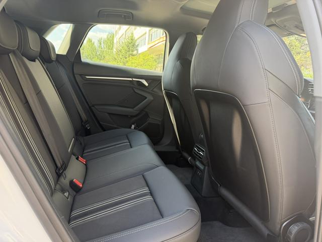 Audi A3 2023, фото 15