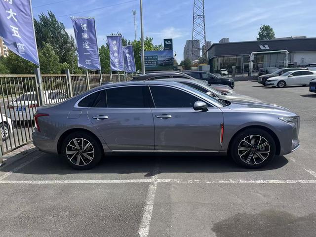 Hongqi H5 2025, фото 4