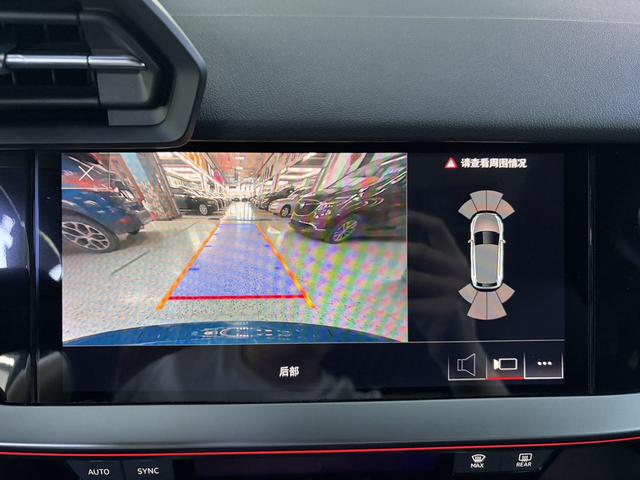 Audi A3 2021, фото 17