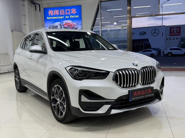 BMW X1 2022, фото 3
