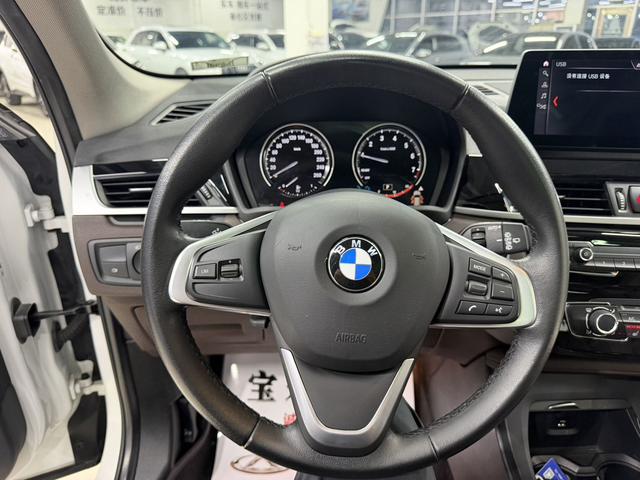 BMW X1 2022, фото 11