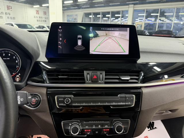 BMW X1 2022, фото 13