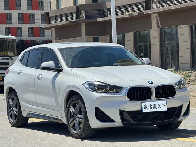 BMW X2 2022, фото 3